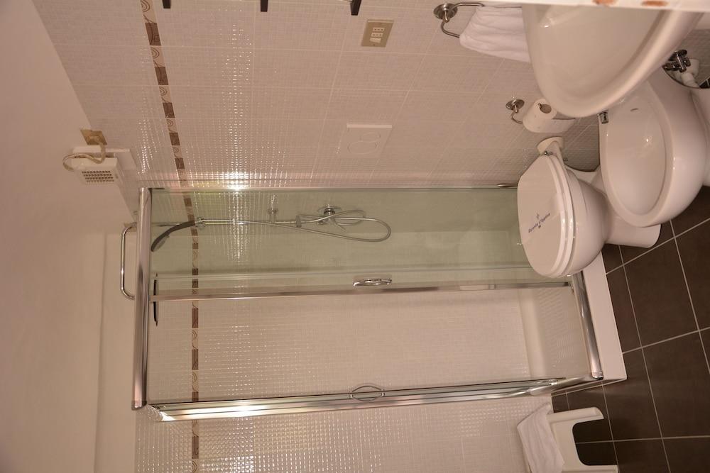 Hotel Пино-Торинезе Экстерьер фото