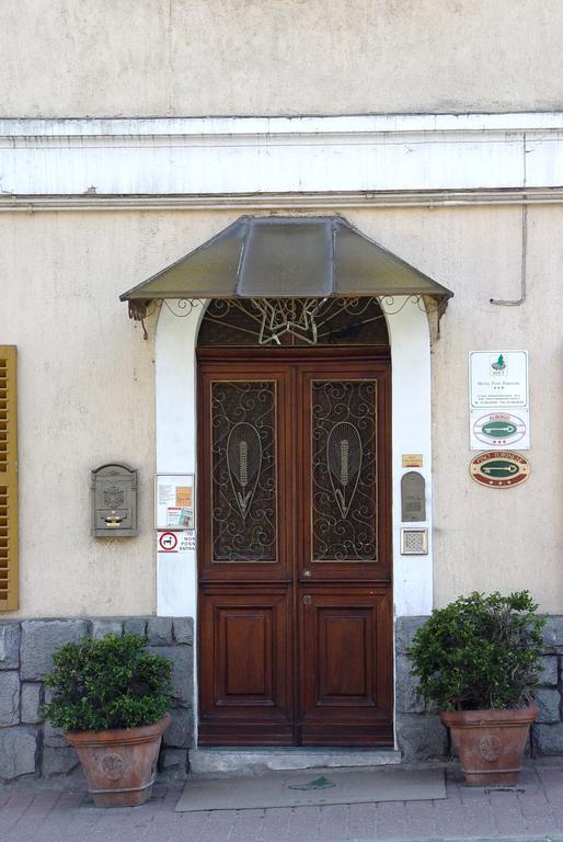 Hotel Пино-Торинезе Экстерьер фото