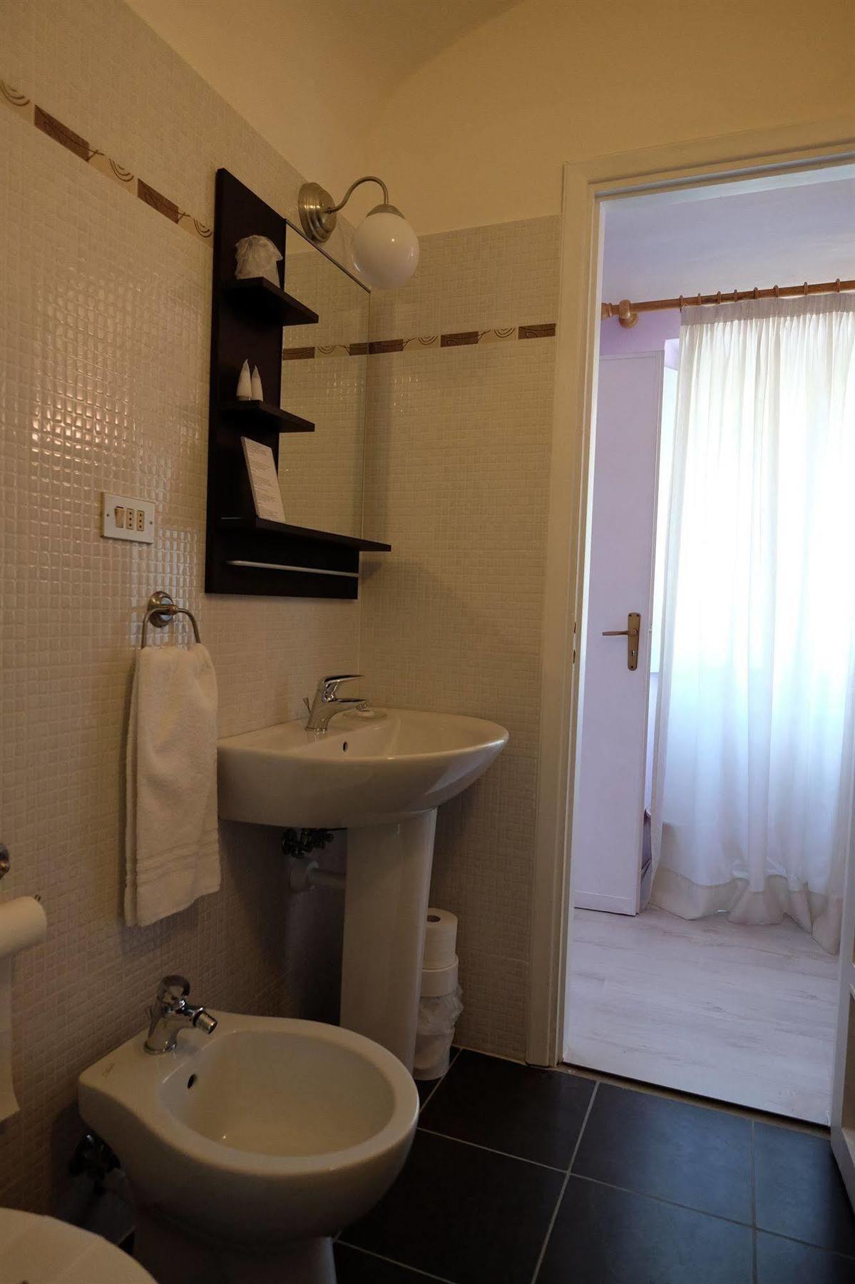 Hotel Пино-Торинезе Экстерьер фото